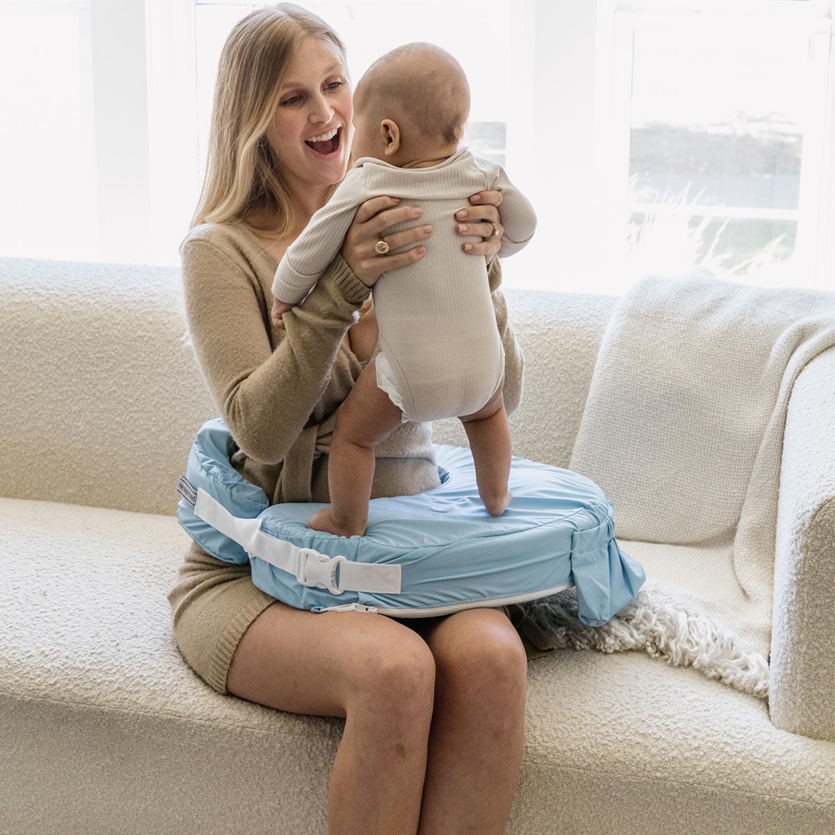 Best breastfeeding/nursing and support pillows when breast or